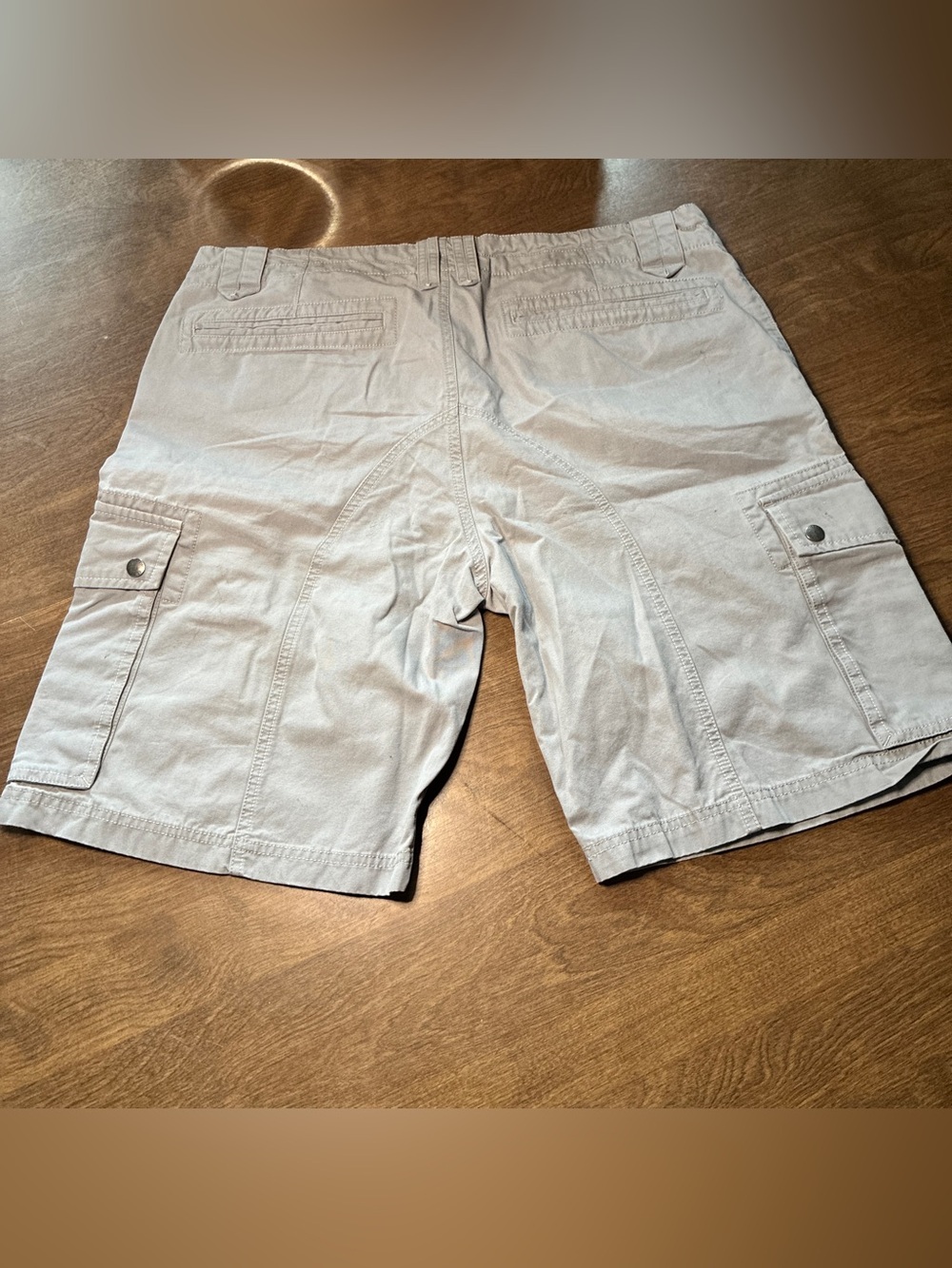 Adidas Originals Mens Khaki Tan Cargo Shorts Logo Size 38 Casual Outdoor